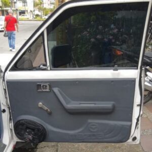 Cartera Mazda B2000